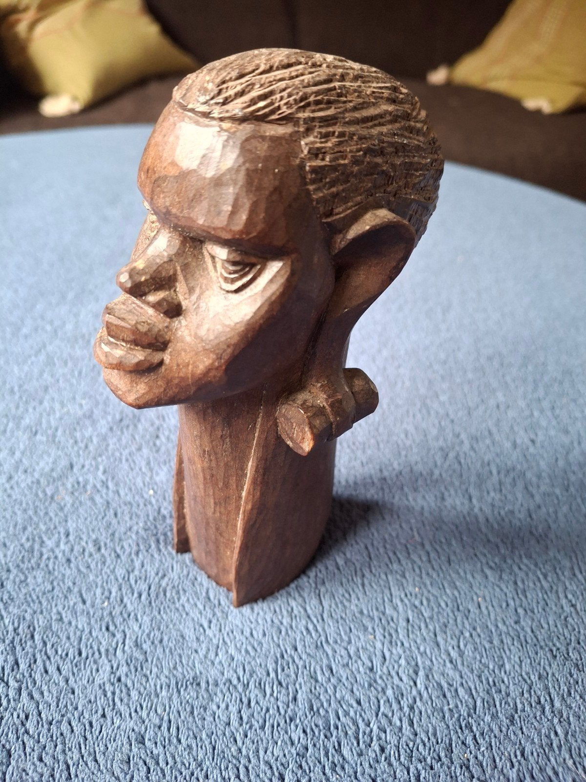 Handgesneden Afrikaanse Buste van Hout - Gesigneerd, Minder dan 20 cm, Handgemaakt, Buste, Ophalen of Verzenden