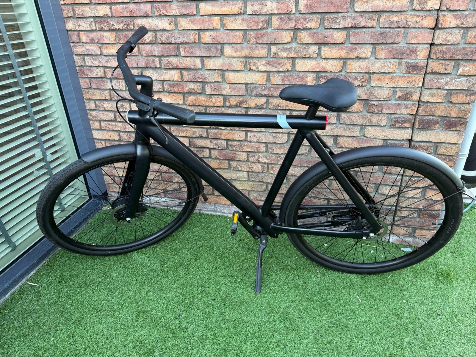 Van Moof S3 voor de liefhebber + nieuwe onderdelen, Fietsen en Brommers, 59 cm of meer, Ophalen, Gebruikt, Vanmoof
