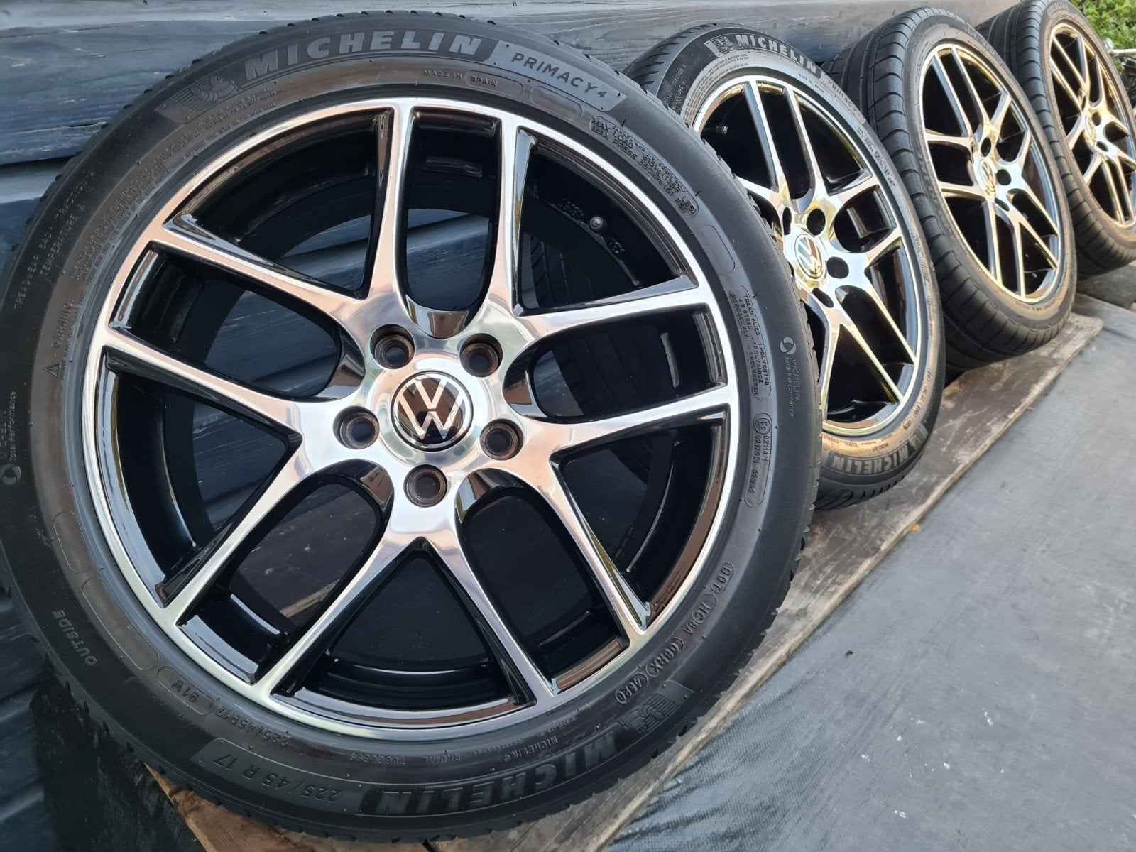 17 inch vw velgen met zomerbanden, Auto-onderdelen, Ophalen, Banden en Velgen, 17 inch, Zomerbanden