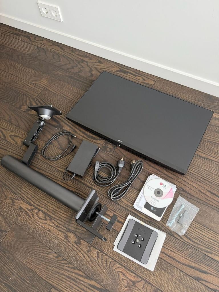 LG QHD Ergo 27QN880 2560 x 1440 incl. luxe Ergo Stand, Computers en Software, Monitoren, Ophalen, Zo goed als nieuw, Quad HD (2K)