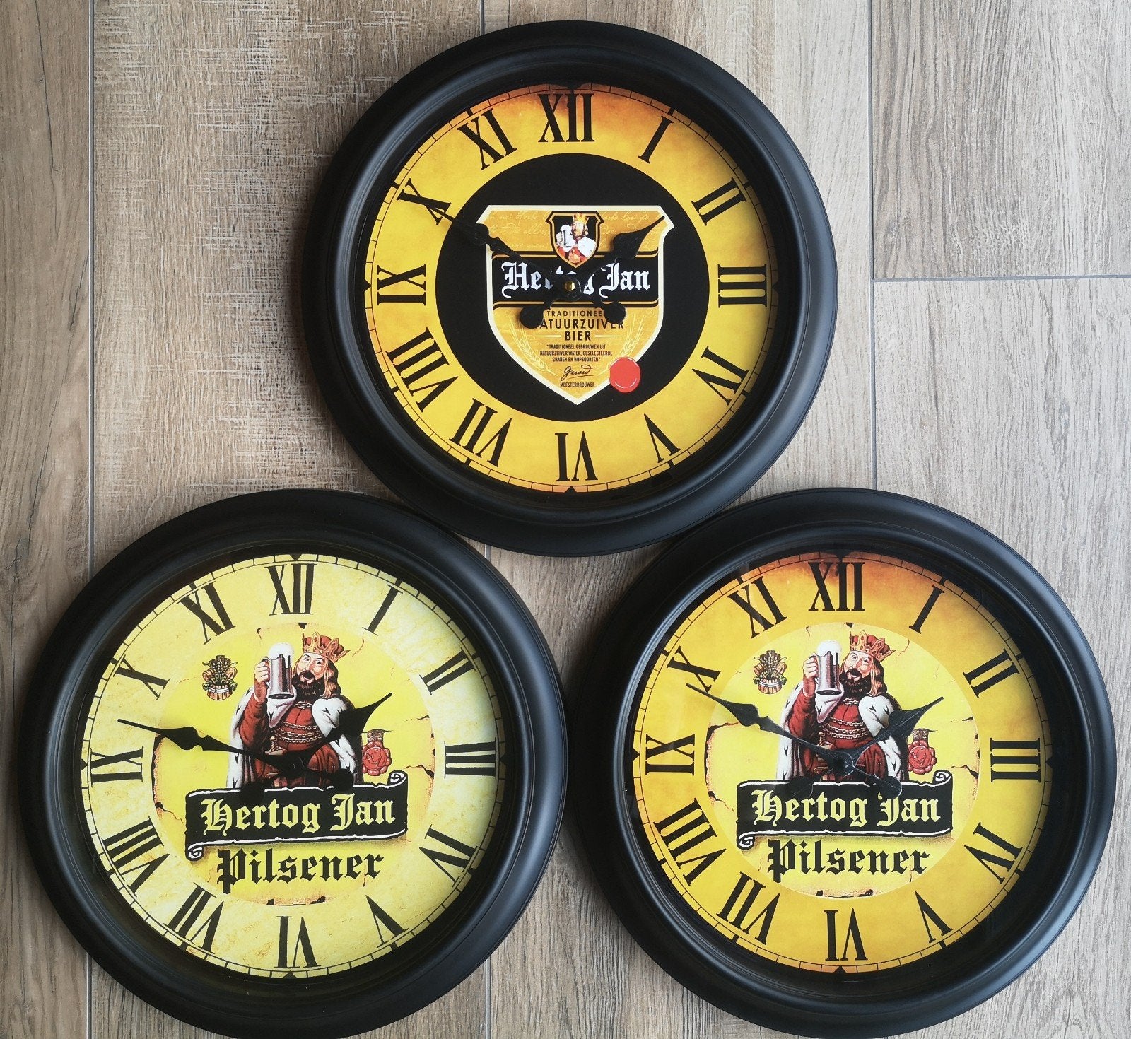 Mooie robuuste HERTOG JAN wandklok 40CM, Ophalen of Verzenden, Nieuw, Reclamebord, Plaat of Schild, Hertog Jan