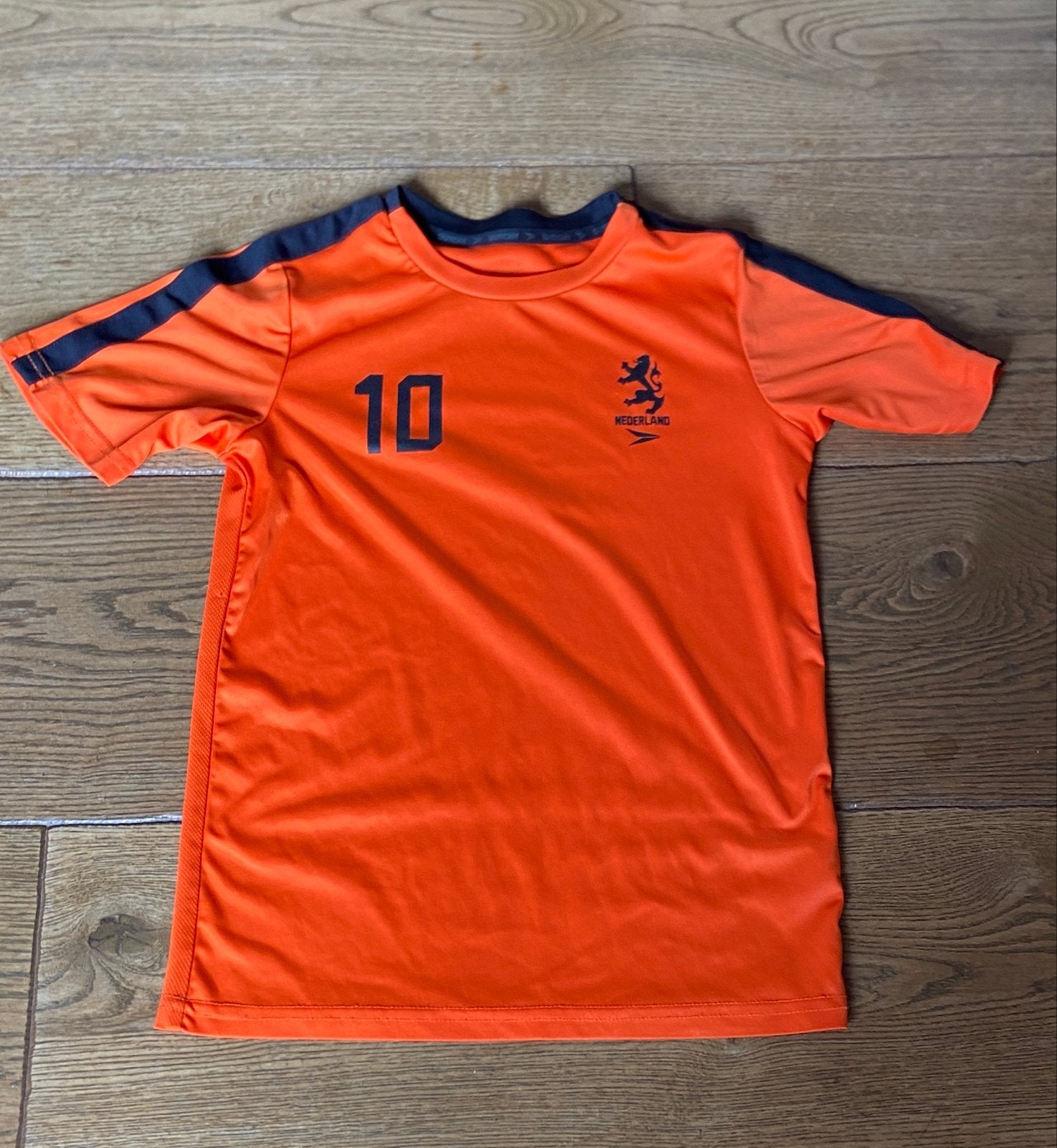 Oranje voetbalshirt nr. 10 - Maat 6-8 jaar, Kinderen en Baby's, Ophalen of Verzenden, Gebruikt, Jongen of Meisje