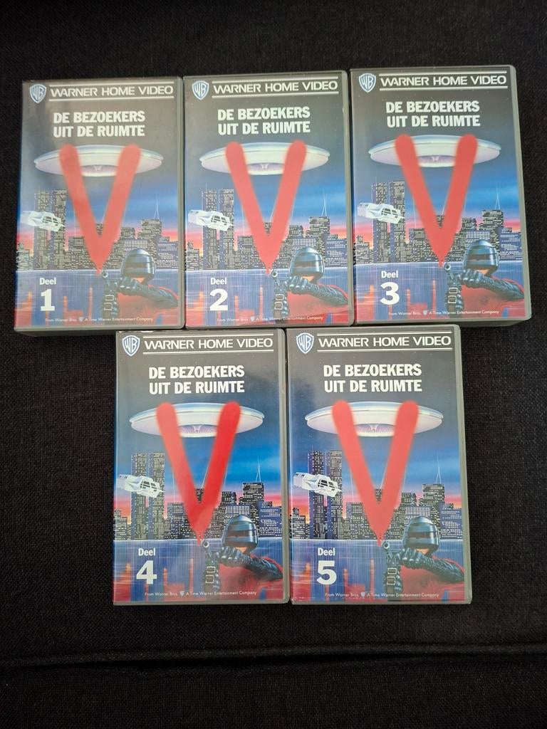 V, de bezoekers uit de ruimte VHS videobox, Ophalen of Verzenden, Gebruikt, Science Fiction en Fantasy