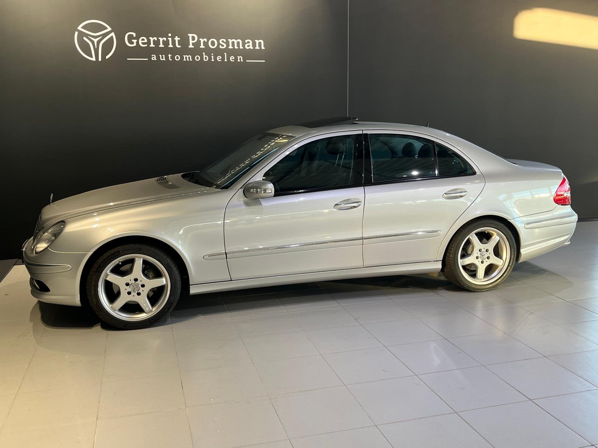 Mercedes-Benz E-klasse 500 Avantgarde (Let op! BTW verrekenb, Auto's, Automaat, Achterwielaandrijving, Gebruikt, Leder