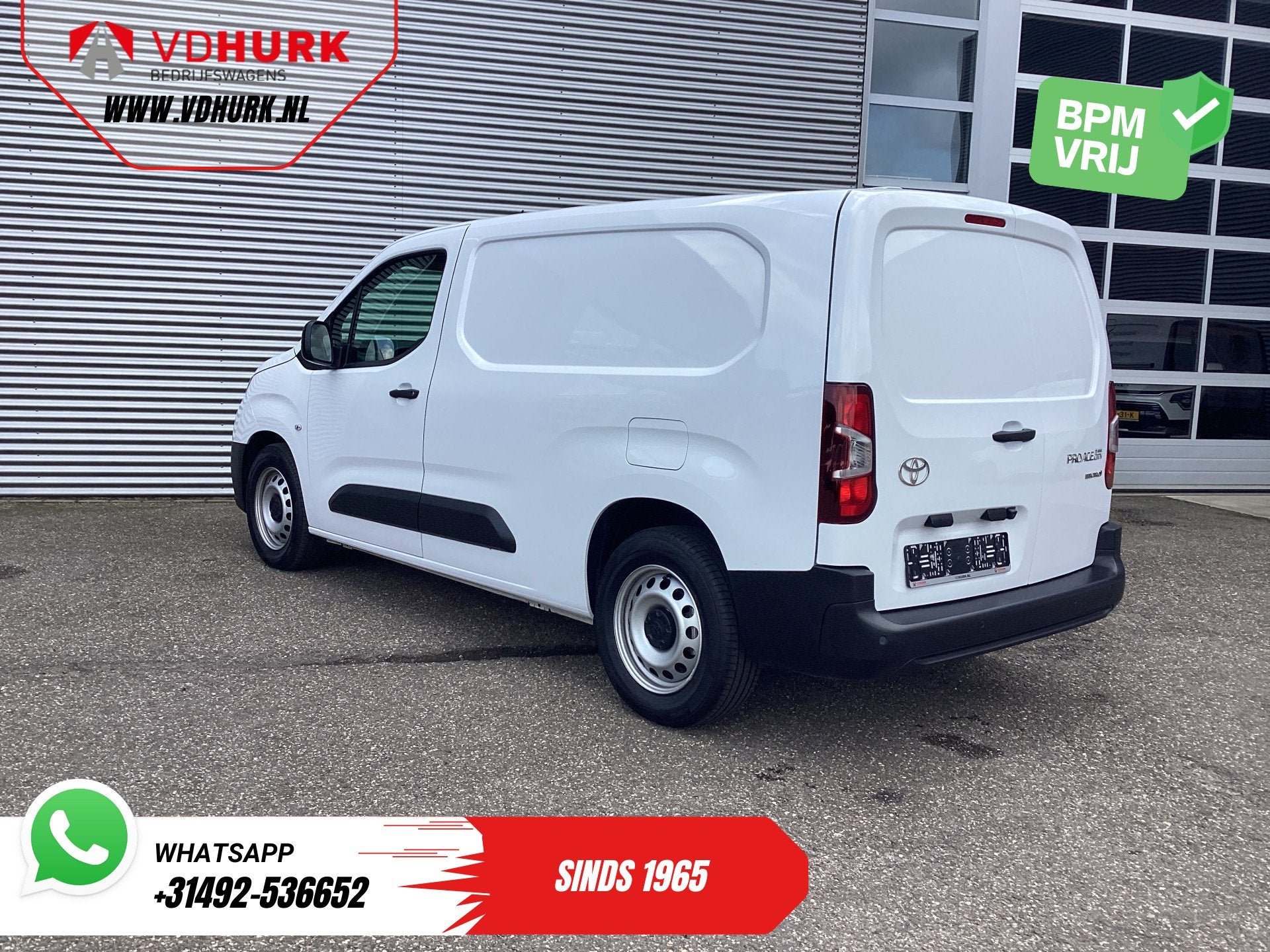 Toyota e-Proace City 50 kWh 320 km WLTP L2 3Pers/ LED/ Stand, Auto's, 750 kg, Wit, Origineel Nederlands, 320 km