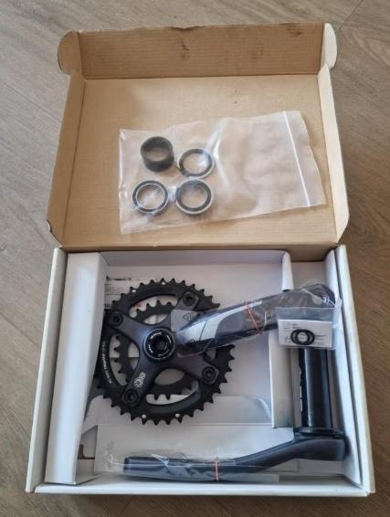 SRAM X7 BB30 Crankstel 2x10 – 175 mm – 39/26T, Fietsen en Brommers, Fietsonderdelen, Crankstel of Pedalen, Gravelbike, Nieuw, Ophalen of Verzenden