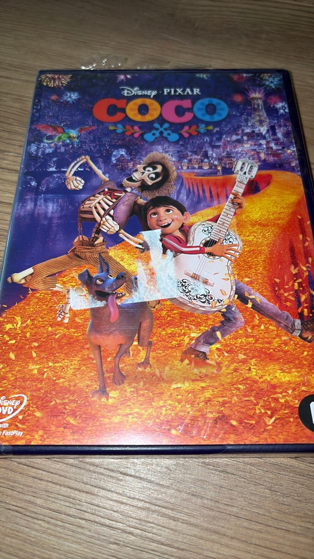 Coco van Disney en Pixar nieuw in seal!, Alle leeftijden, Ophalen of Verzenden, Zo goed als nieuw, Amerikaans