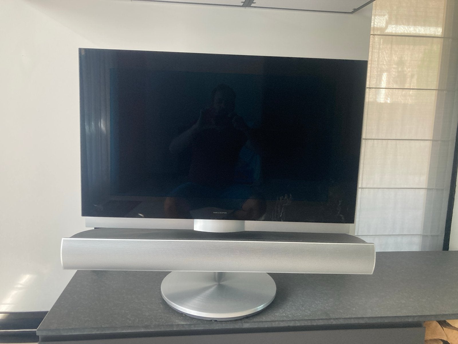 Bang & Olufsen BeoVision 7-40 TV met BeoLab 7-4 speaker, 50 Hz, Zo goed als nieuw, 100 cm of meer, Ophalen