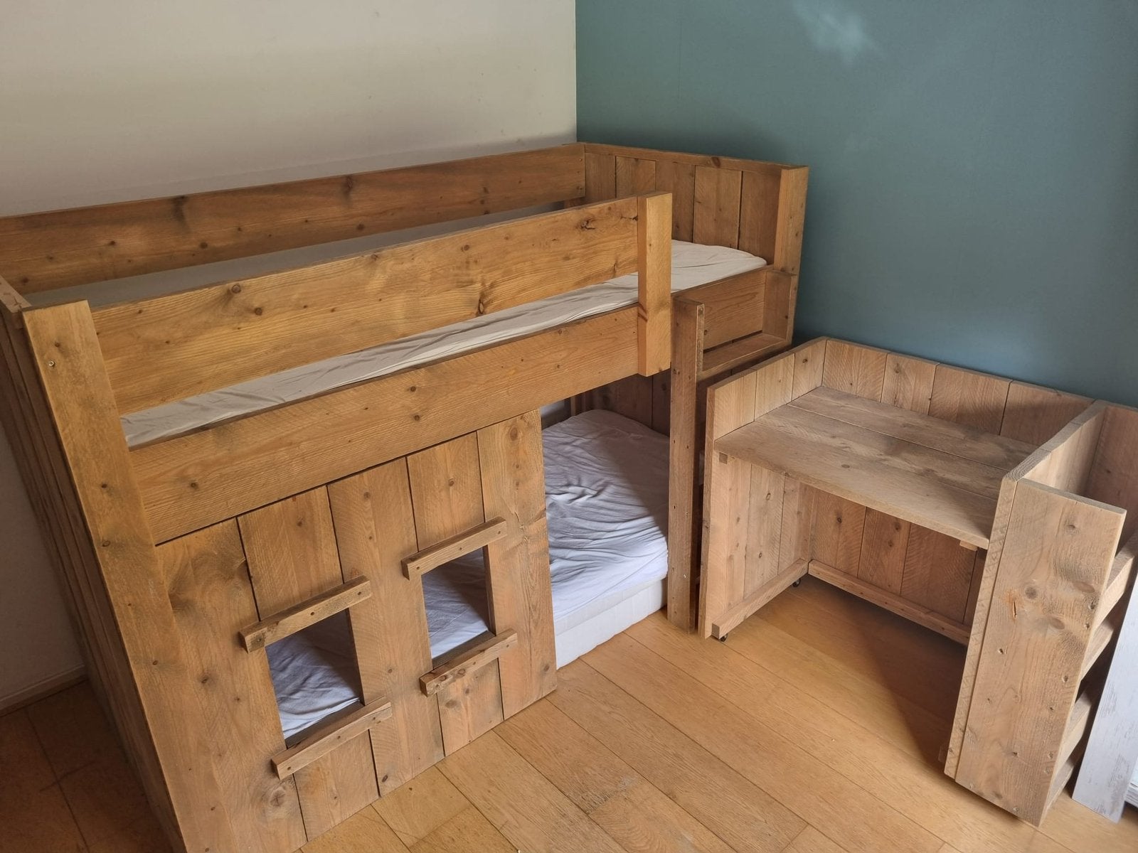 Stapelbed met bureau, Ophalen, Gebruikt, Stapelbed