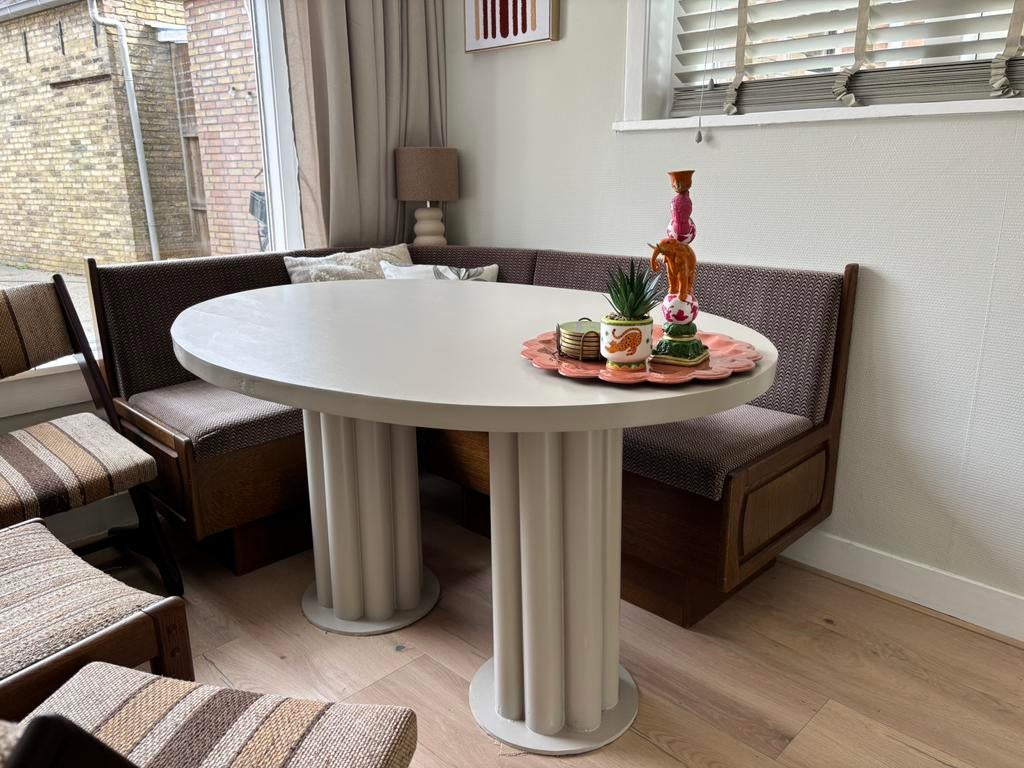 Ovalen Eettafel, Huis en Inrichting, Ophalen