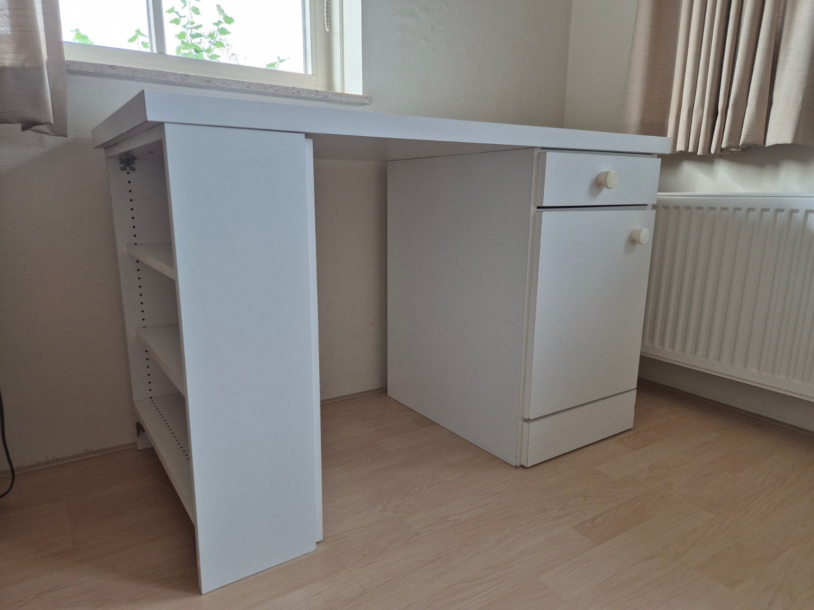 Wit bureau met opbergruimte B120 D62 H76 cm, Huis en Inrichting, Ophalen, Gebruikt, Spaanplaat of MDF, Wit