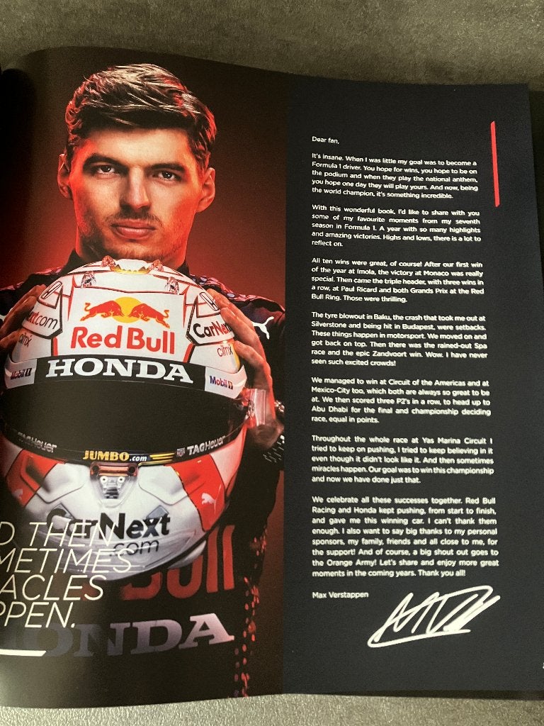 ✅ Max Verstappen 2021 Jaarboek Fanshop Red Bull Racing RB16B, Ophalen of Verzenden, Nieuw, Formule 1