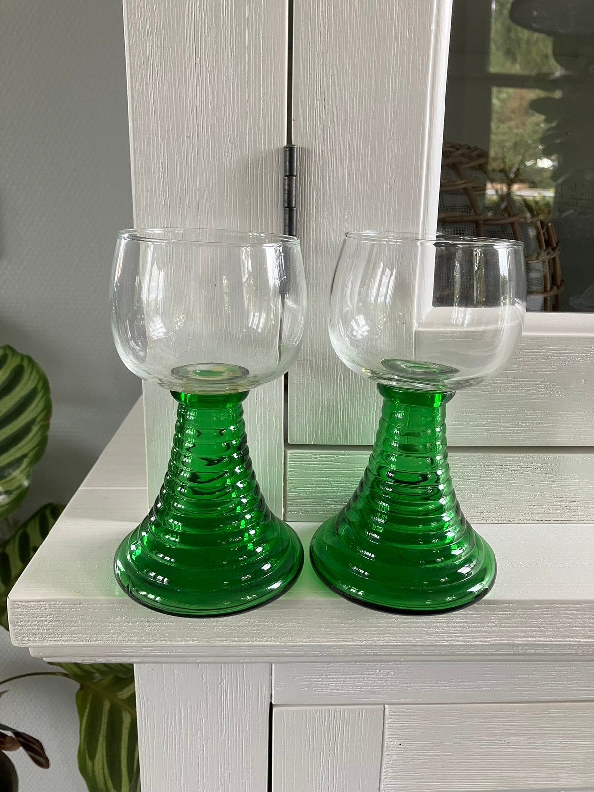 Roemer wijnglas wijnglazen groen vintage 2 twee stuks, Verzamelen, Ophalen of Verzenden, Zo goed als nieuw, Overige typen