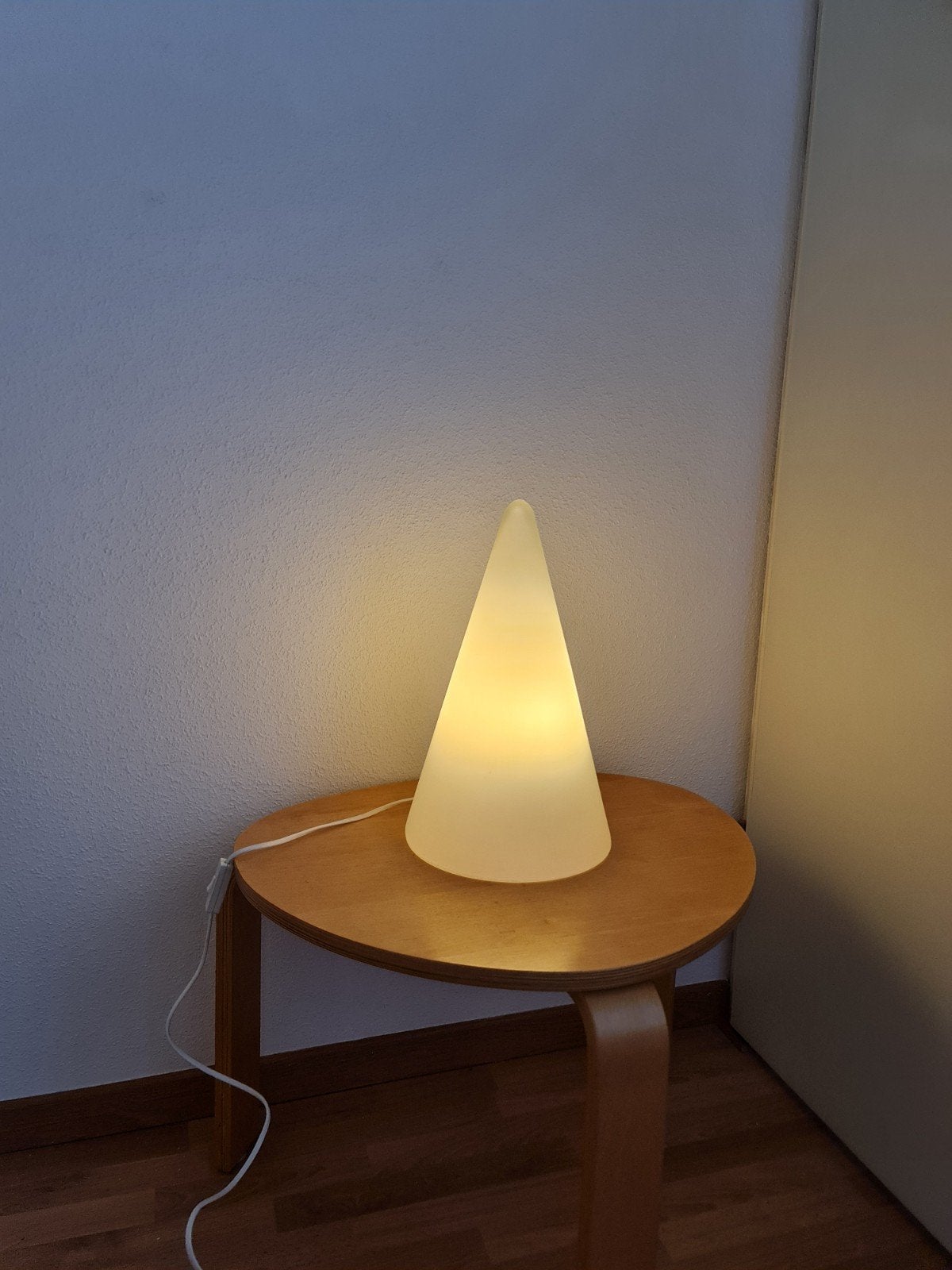Sfeervolle Teepee tafellamp merk SCE mat glas mooie staat, Ophalen, Overige merken, Wit, Inclusief lichtbron