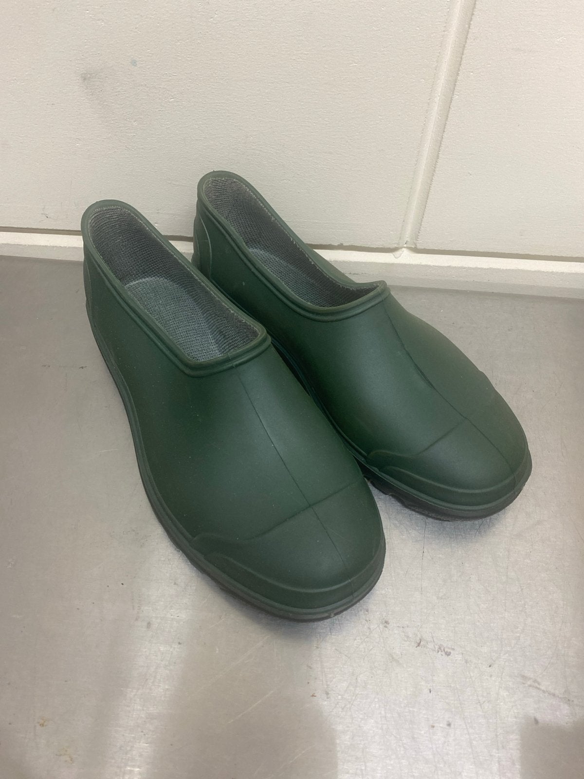 Nieuwe groene tuinklompen - Maat 38, Nieuw, Ophalen of Verzenden, Onbekend, Onbekend