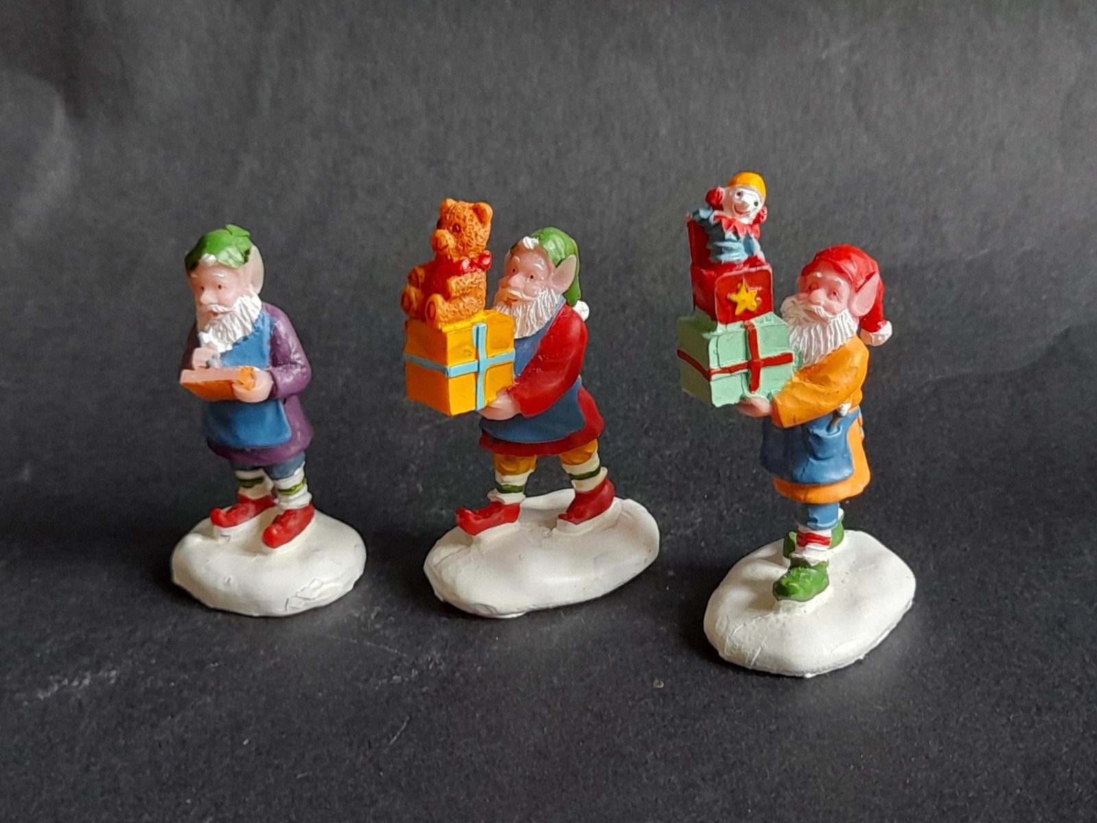 lemax kerst figuren b009 kerstdorp santa wonderland elfjes, Ophalen of Verzenden