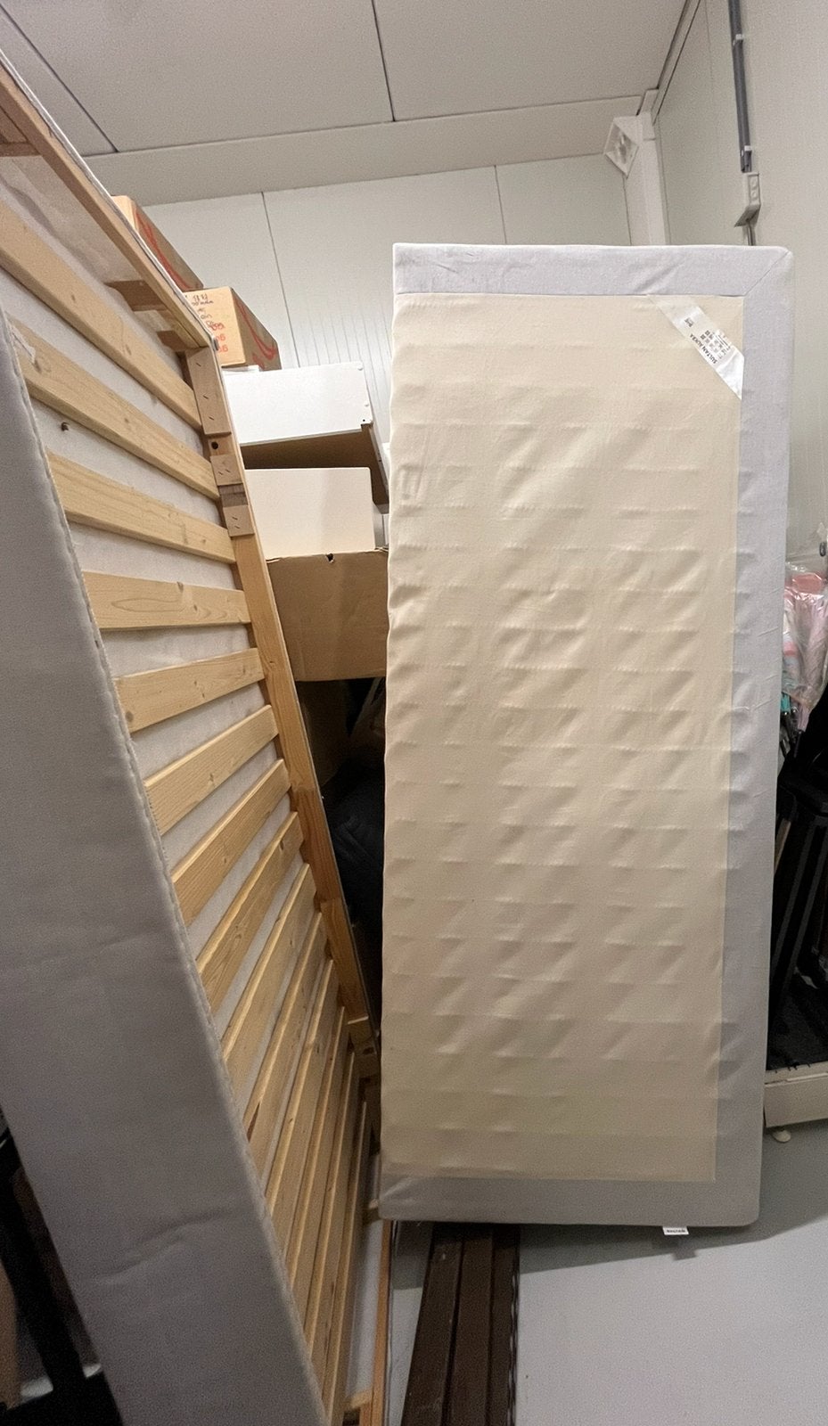 Complete IKEA bed set 160x200 met matras en hoofdbord, Ophalen of Verzenden, Zo goed als nieuw, Tweepersoons, 160 cm