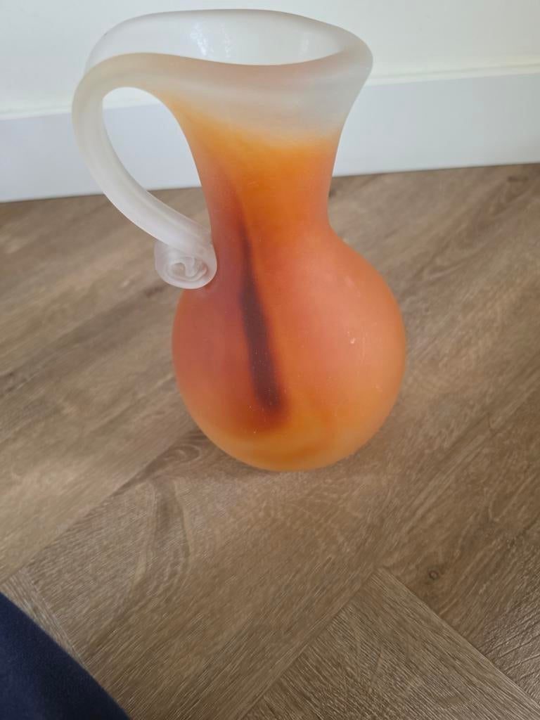 Vintage oranje dikglas vaas/karaf jaren 60/70 mid centry, Oranje, Ophalen of Verzenden, Minder dan 50 cm, Glas