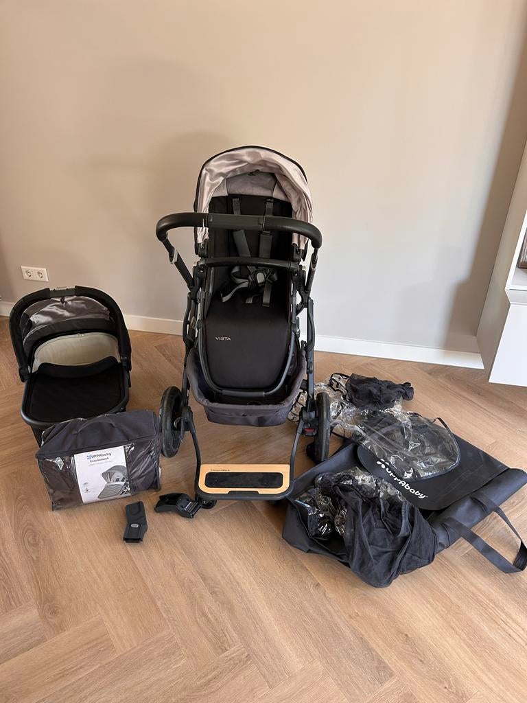 Uppa Baby Vista 2 Kinderwagen - Compleet met accessoires, Kinderen en Baby's, Kinderwagens en Combinaties, Gebruikt, Verstelbare duwstang