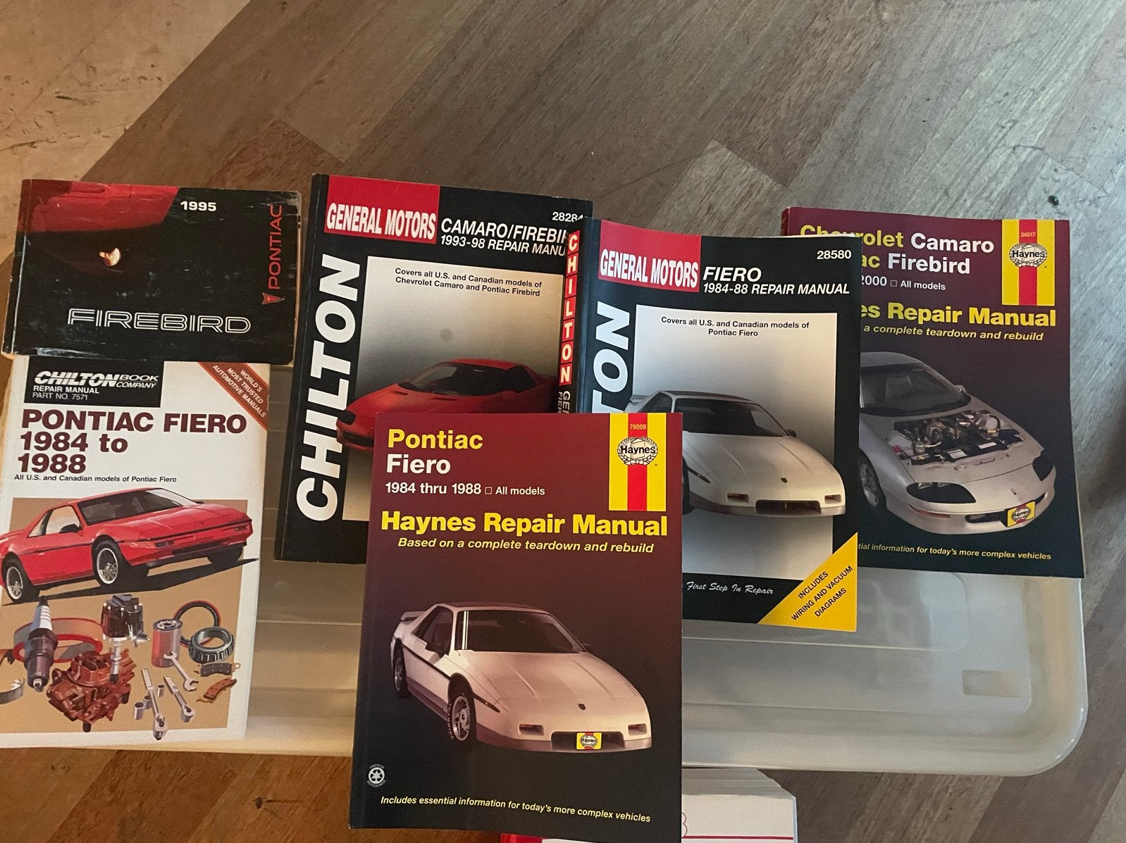 Pontiac Fiero Reparatie- en Servicehandleidingen, Ophalen of Verzenden