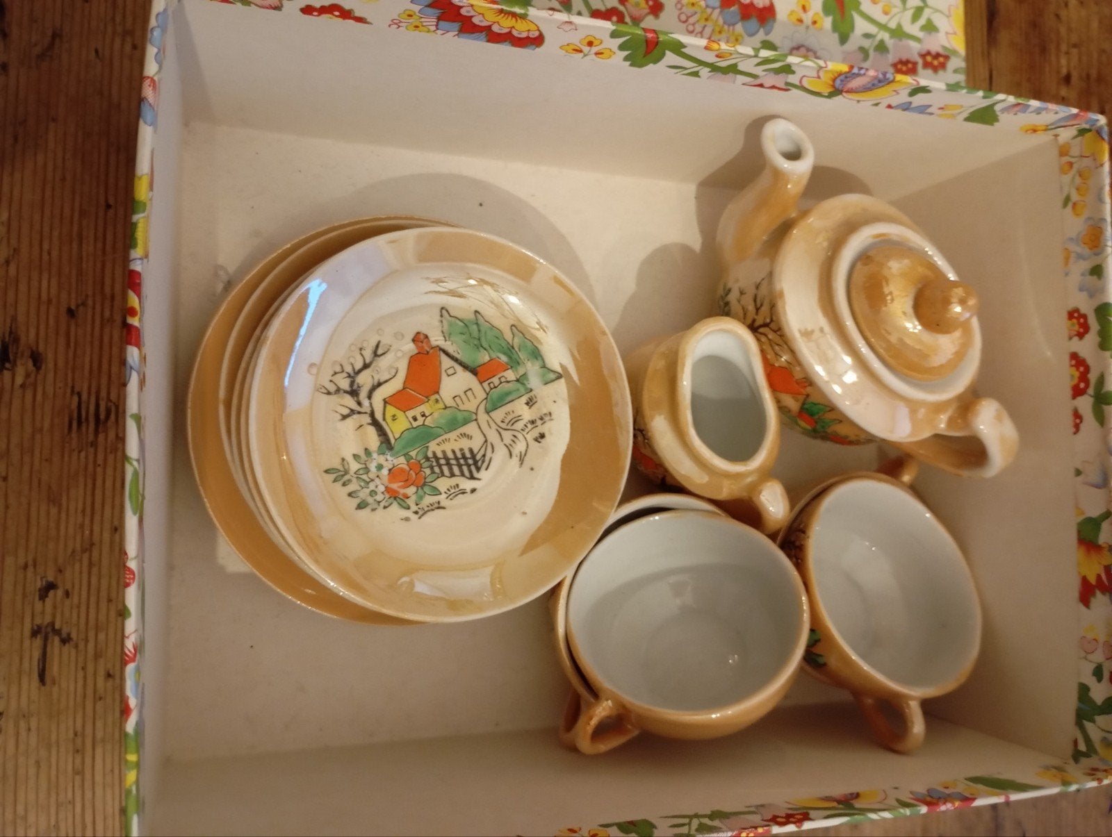 Vintage Kinderservies Made in Japan igst Hand geschilderd, Ophalen of Verzenden, Poppenhuis