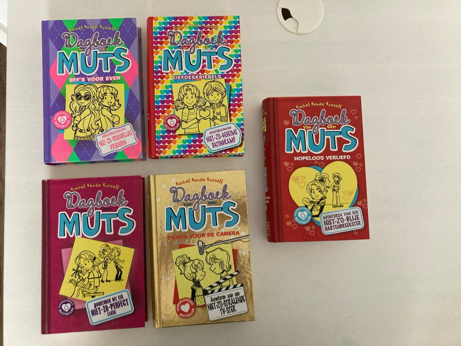 Dagboek van een Muts boekenreeks - 5 delen, Ophalen of Verzenden, Zo goed als nieuw, Fictie