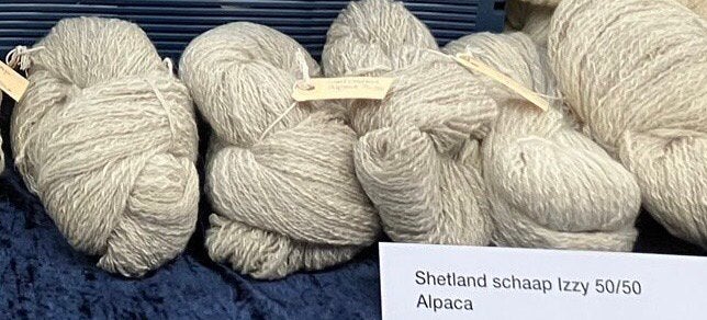 Handgesponnen wol Alpaca x Shetland wol, Ophalen of Verzenden, Nieuw, Breien, Wol of Garen