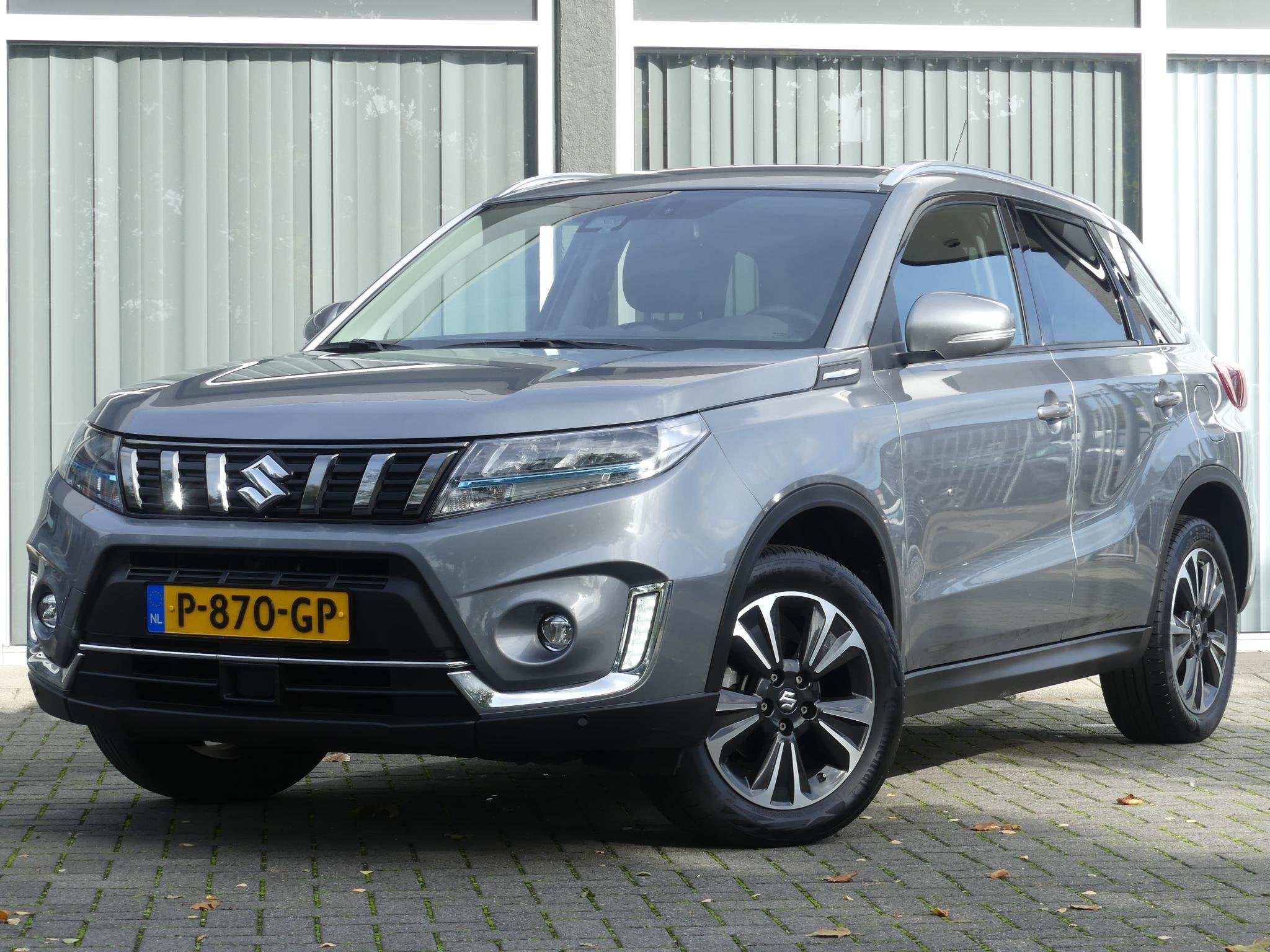 Suzuki Vitara 1.5 Hybrid Style TREKHAAK dealer onderhouden,, Auto's, 12 maanden, Gebruikt, Euro 6, 4 cilinders