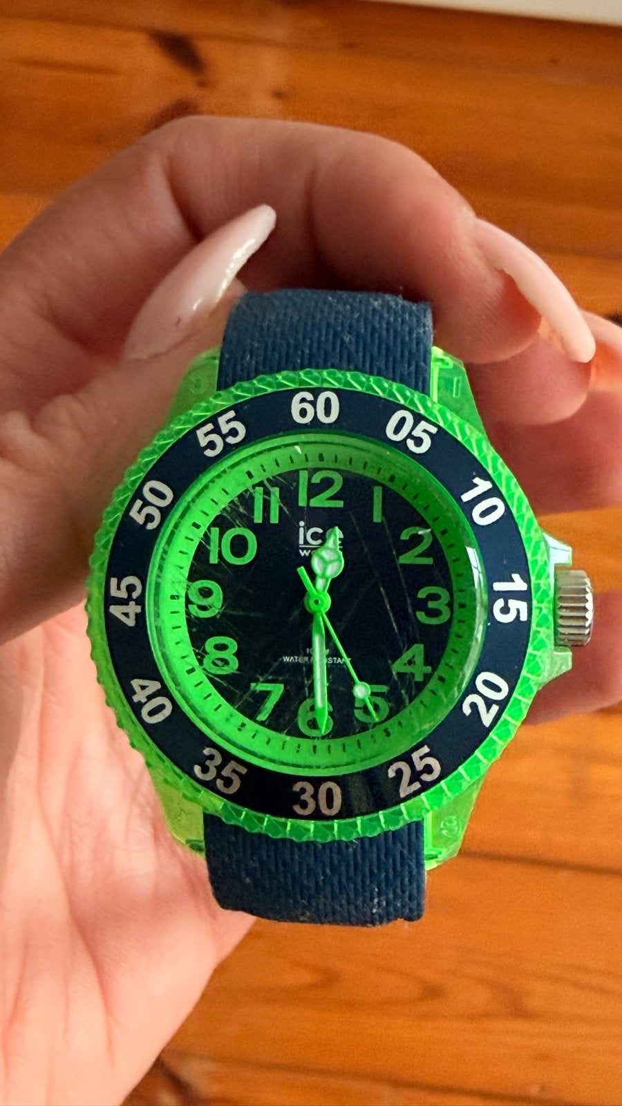 Ice Watch - Groen/Blauw - Batterij nodig, krasjes op scherm, Ophalen of Verzenden, Gebruikt, Meerkleurig, Jongen of Meisje