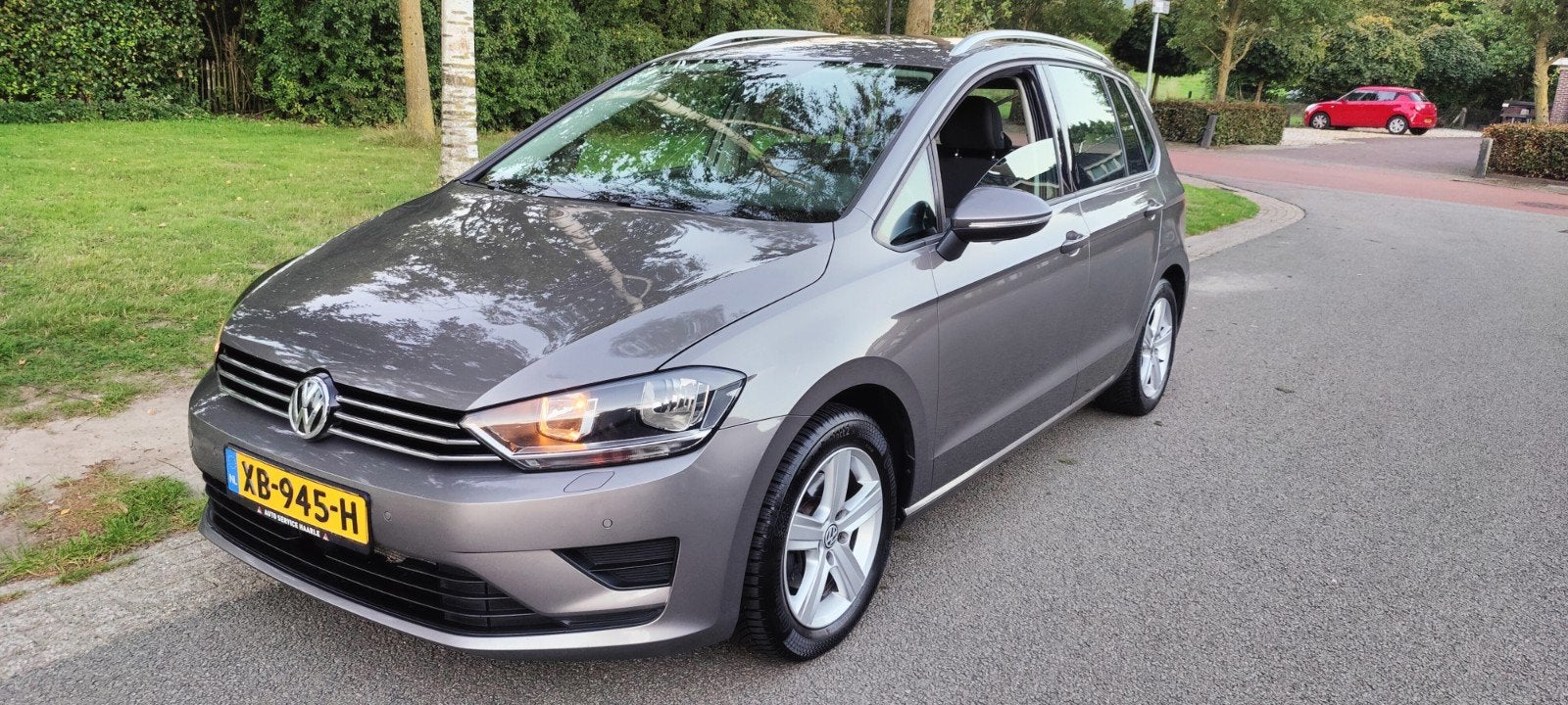 VW Golf Sportsvan 1.6 TDI 81KW Euro-6  b.j. 11-2014, Voorwielaandrijving, Stof, 4 cilinders, Golf Sportsvan