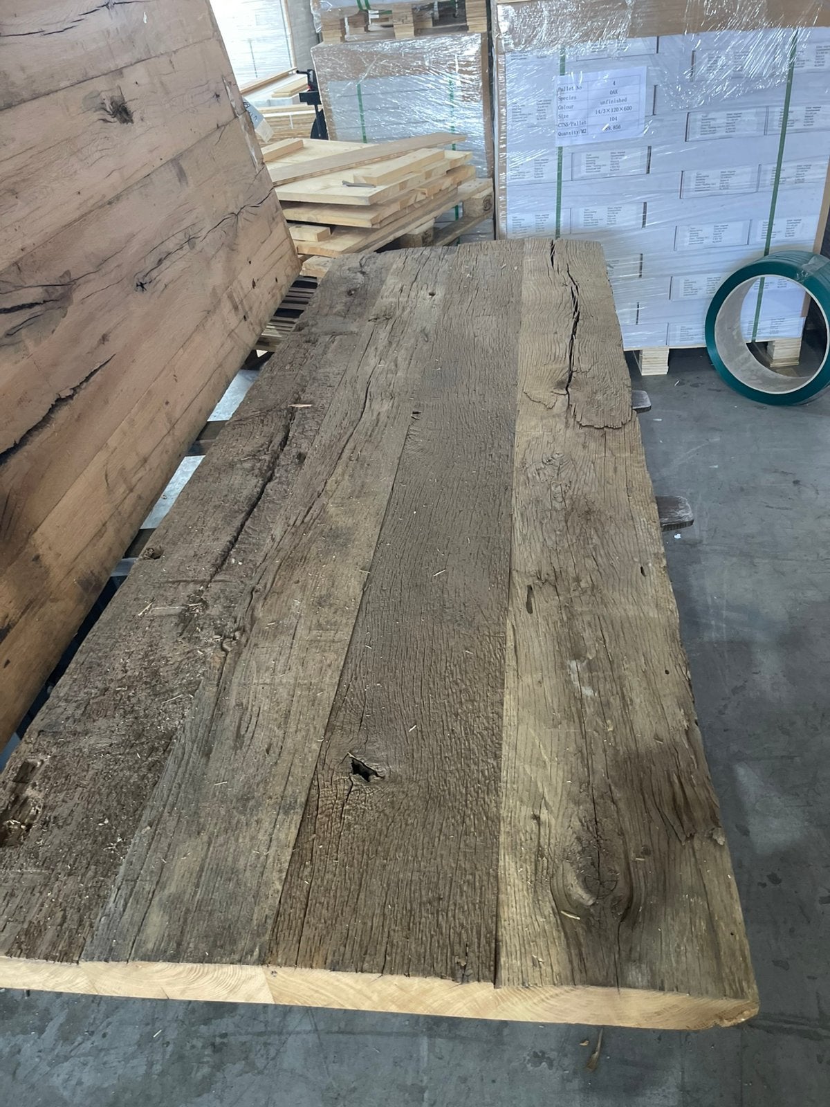 Oud eiken tafelblad tafel blad gebinten masief eiken, Ophalen, Zo goed als nieuw, 250 cm of meer, Balken