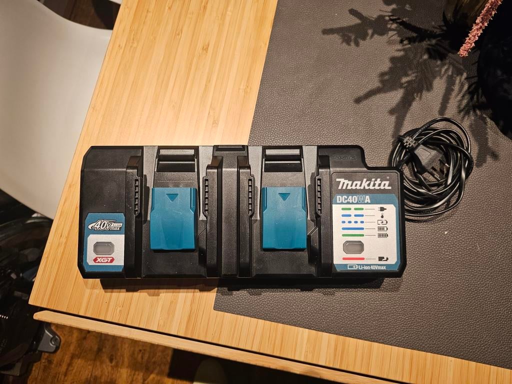 Nieuwe Makita Duo Lader XGT DC40RA - Snel en Efficiënt, Ophalen of Verzenden