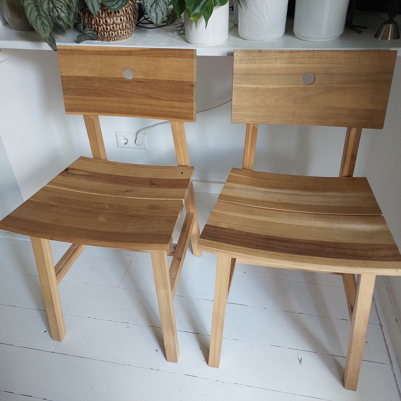 2x Skogsta acacia hout stoelen Ikea, Ophalen, Twee, Bruin, Nieuw