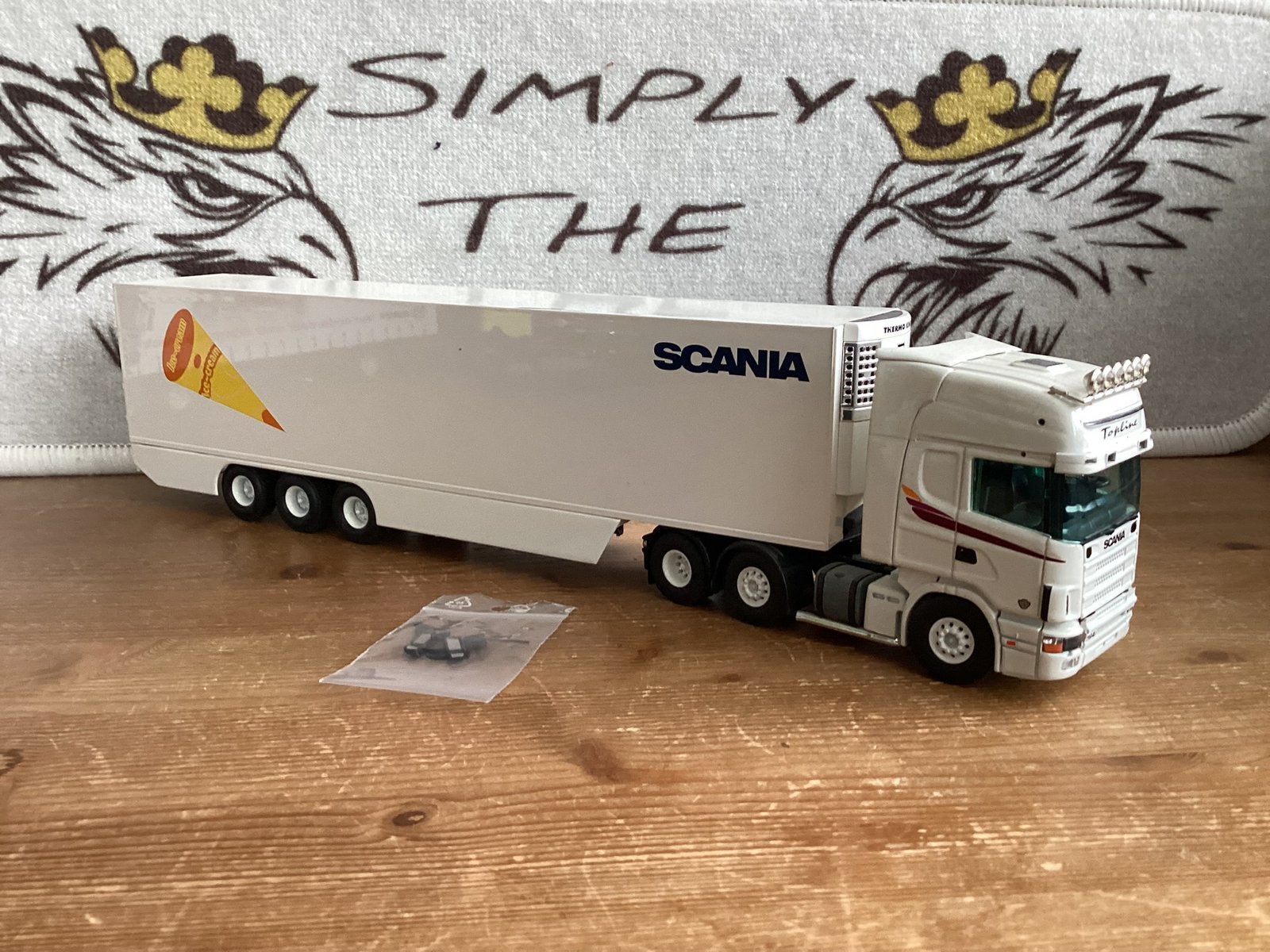 Scania met witte trailer, Ophalen of Verzenden, Zo goed als nieuw, Bus of Vrachtwagen, Tekno