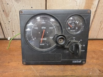Dashboard Vetus 12 volt, Niet ingevuld, Gebruikt, Niet ingevuld, Niet ingevuld