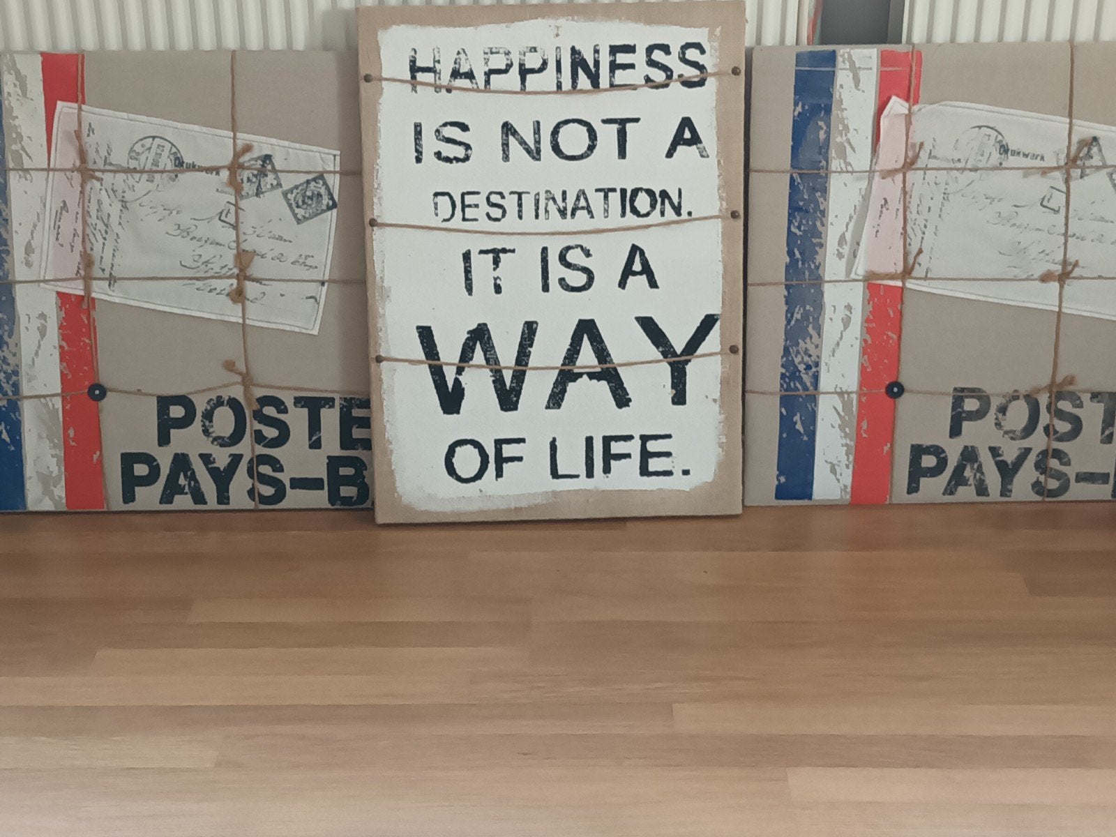 3 prikborden: 'Happiness' en 'Poste Pays-Bas', Huis en Inrichting, Ophalen, Gebruikt, Textiel, 50 cm