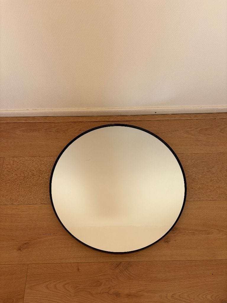 LINDBYN Spiegel, zwart, 50 cm, Ophalen, Rond, Zo goed als nieuw, Minder dan 100 cm