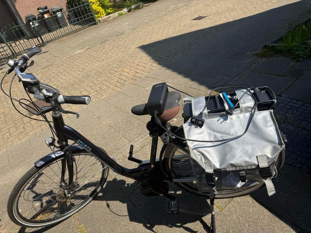Sparta e-bike met Bosch middenmotor, oplader, accu en fietst, Fietsen en Brommers, Ophalen, Gebruikt, Sparta