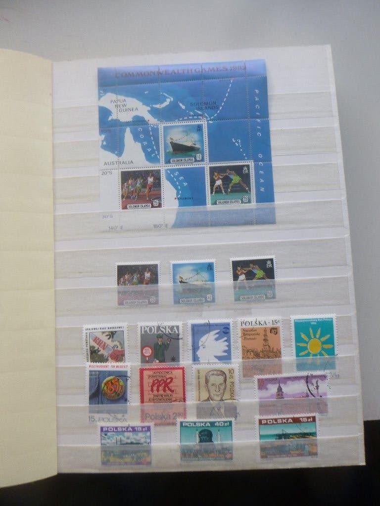 Dik stockboek vol veel Motiefseries Solomon Islands, Rusland, Ophalen of Verzenden, Buitenland