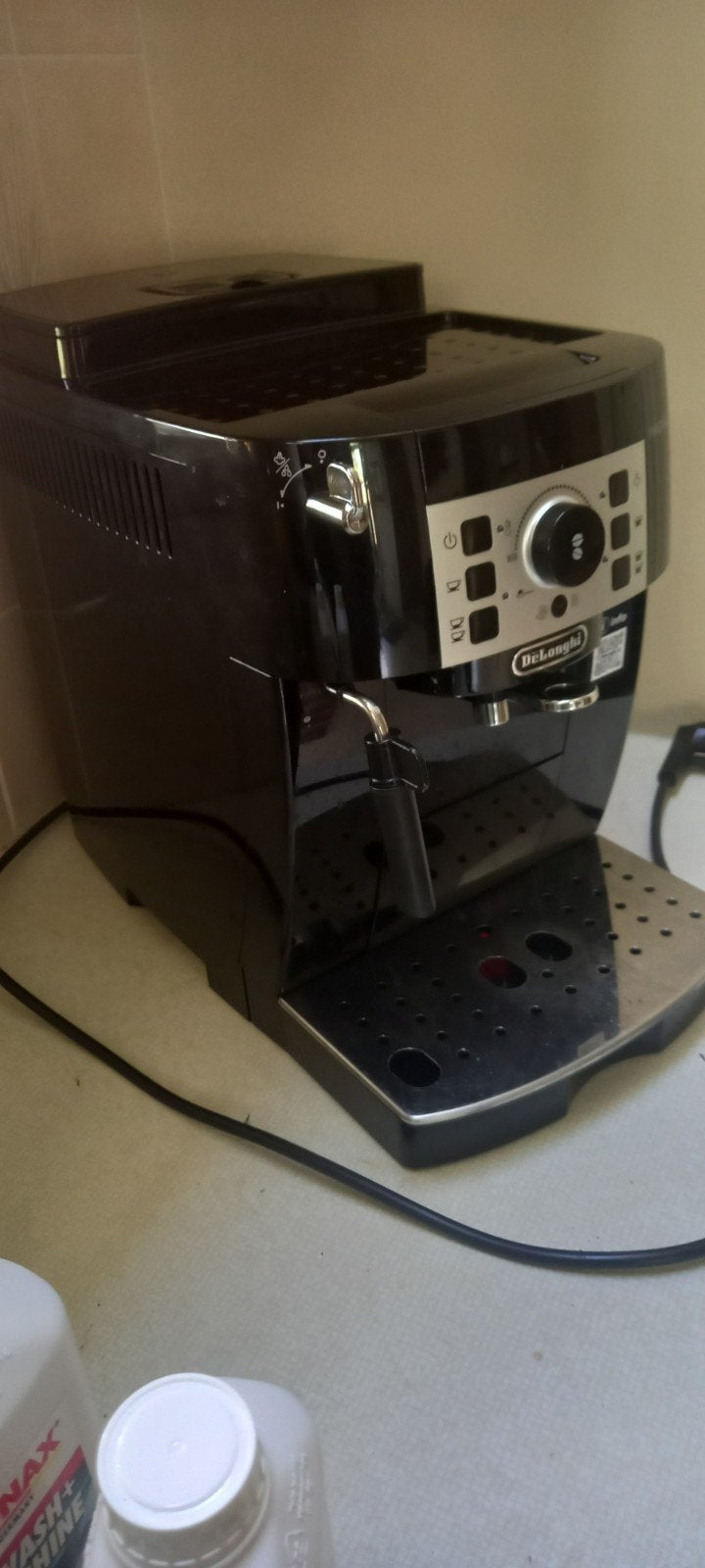 Delonghi Magnifica S, Witgoed en Apparatuur, Koffiezetapparaten, Ophalen of Verzenden, Koffiemachine, Koffiebonen