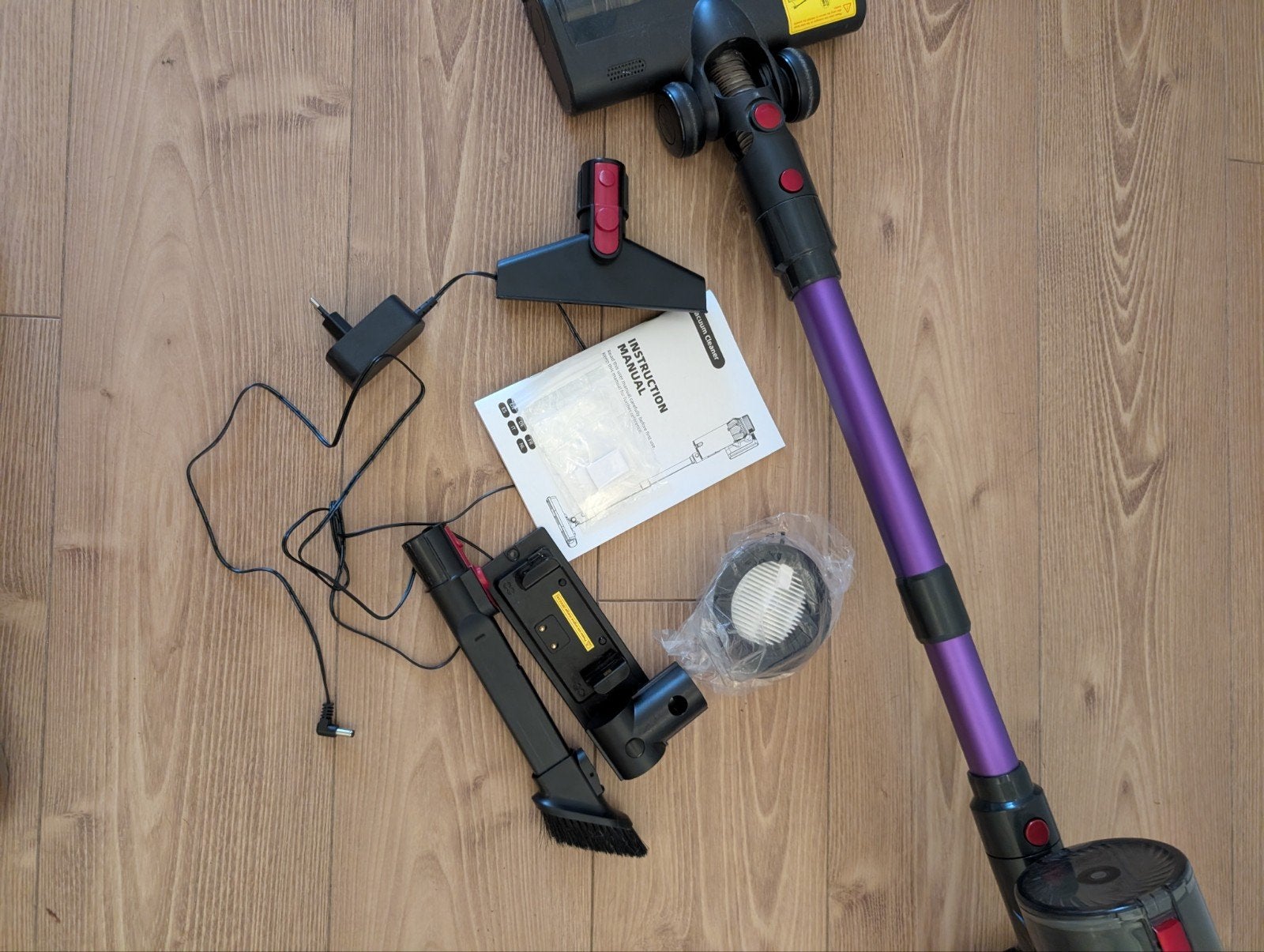 Draadloze Steelstofzuiger met Accessoires, Ophalen, Gebruikt, Draadloos, Reservoir
