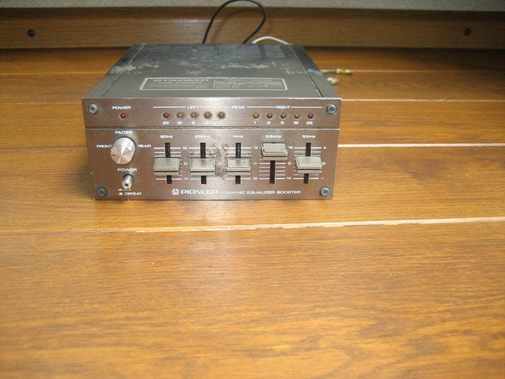 graphic equalizer booster pioneer vd auto, Ophalen of Verzenden, Gebruikt