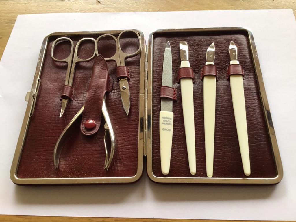 PFEILRING Solingen Vitrage Manicureset in Lederen Foedraal, Ophalen of Verzenden, Zo goed als nieuw, Overige typen