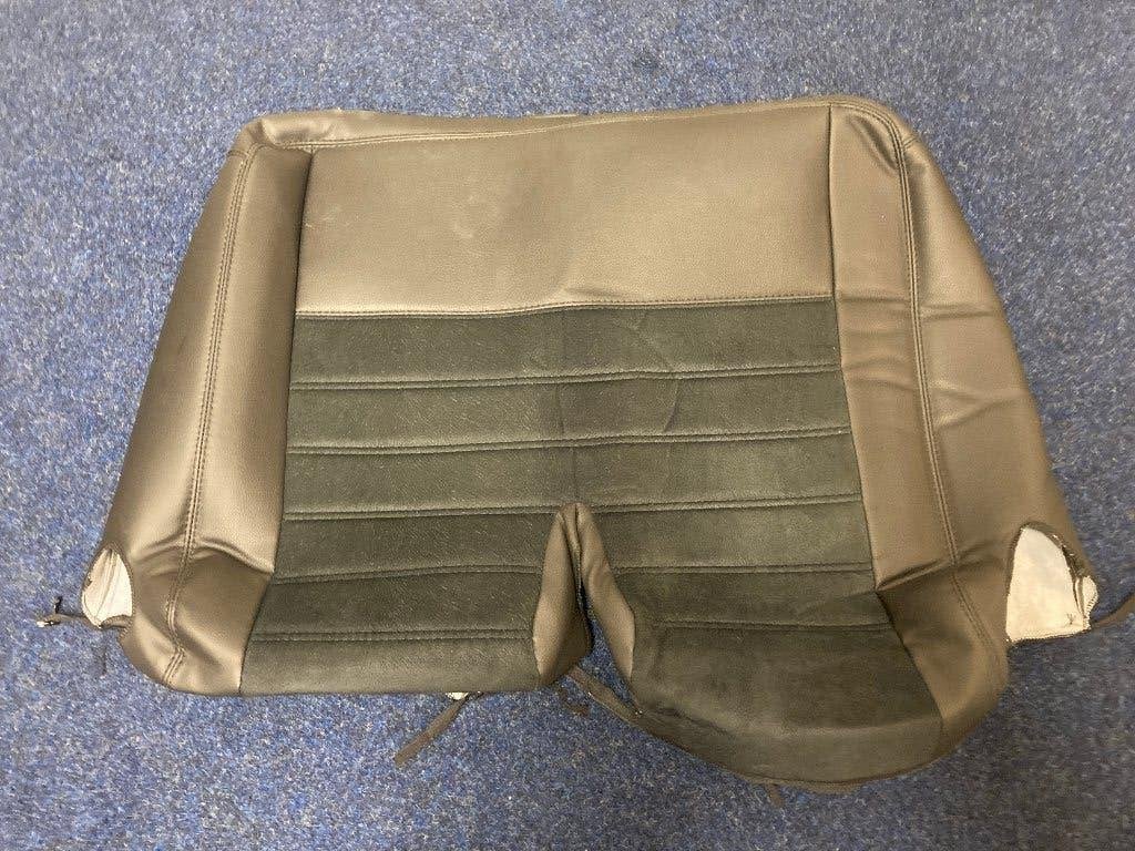 Volkswagen Transporter T5/ T6 leren stoelbekleding, zwart., Ophalen, Zo goed als nieuw