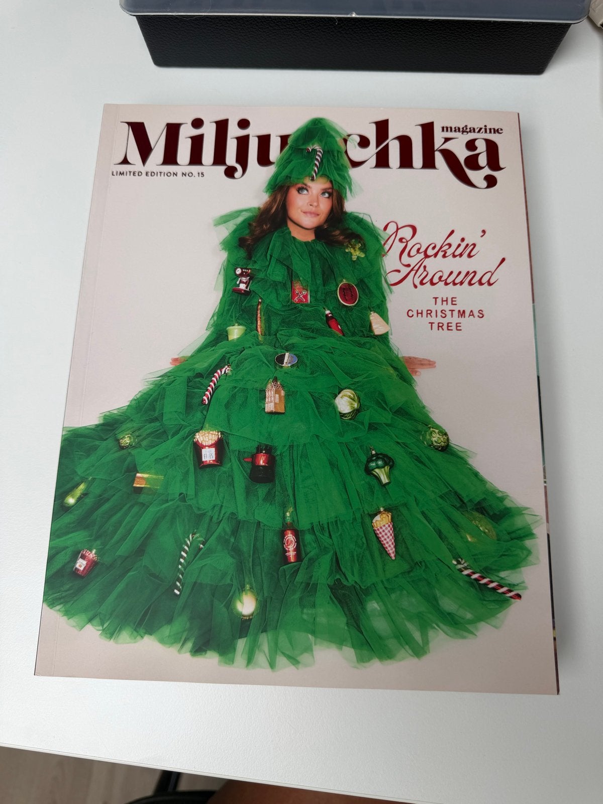 Miljuschka Magazine - Diverse Limited Editions, Ophalen, Zo goed als nieuw, Damesbladen