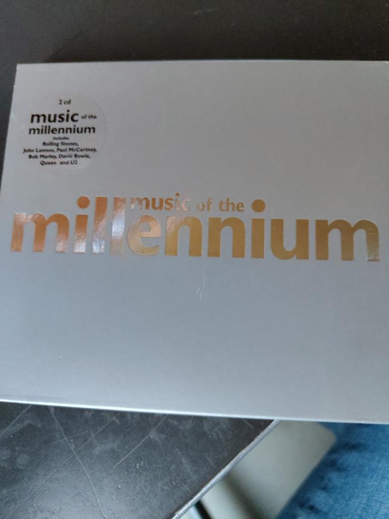 Music of the Millennium 2 CD Boxset - Diverse Artiesten, Ophalen, 1990 - 1999, Gebruikt, Boxset