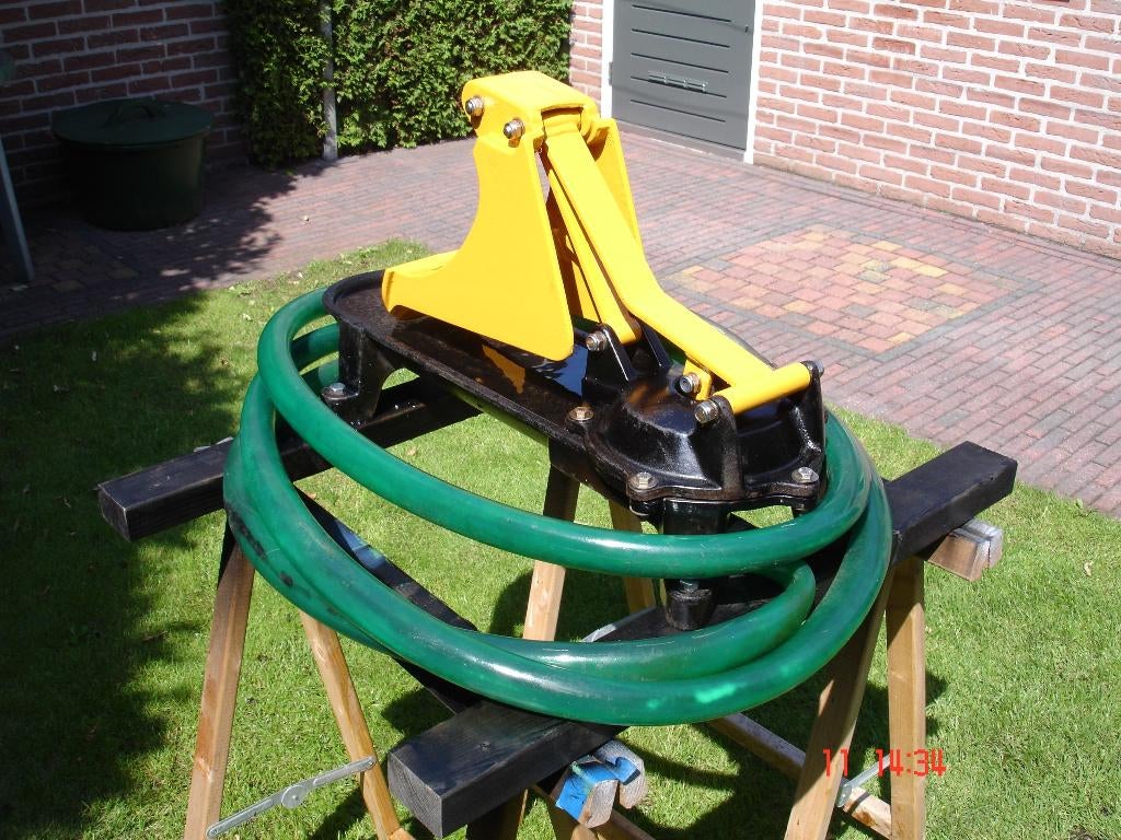 weidepomp, Ophalen, Vee