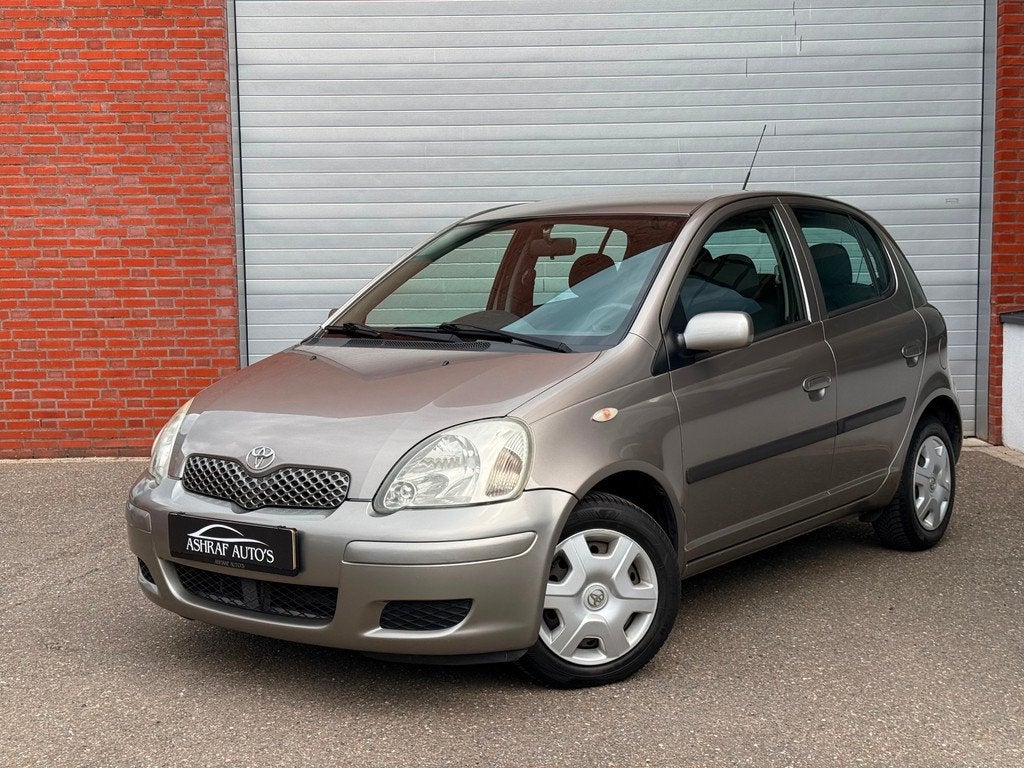 Toyota Yaris 1.3 VVT-i Sol| AIRCO| NAP| NEW APK, Auto's, Toyota, Voorwielaandrijving, Stof, 4 cilinders, 400 kg