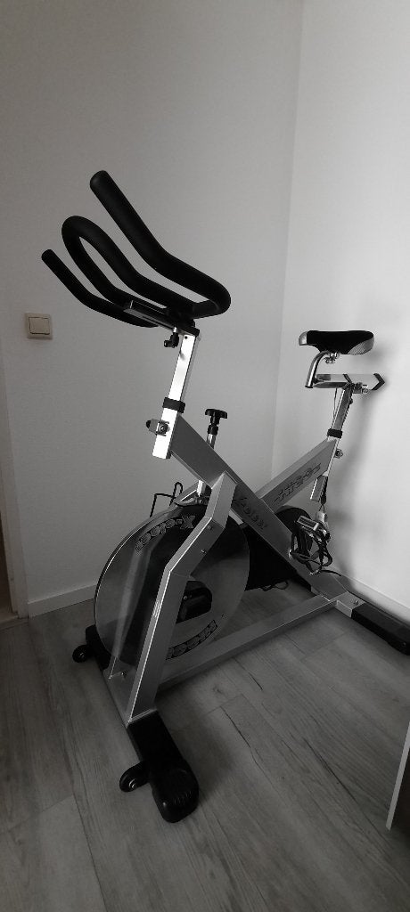 Professionele Spinningbike HiGOL, Ophalen, Spinningfiets, Zo goed als nieuw, Metaal