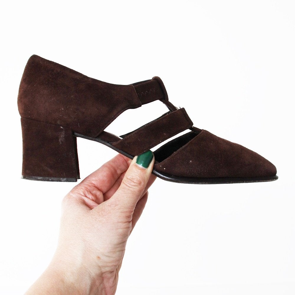 Mooie Suede Nalini Pumps s16 (Maat 39) € 30,-, Nalini, Pumps, Bruin, Ophalen of Verzenden